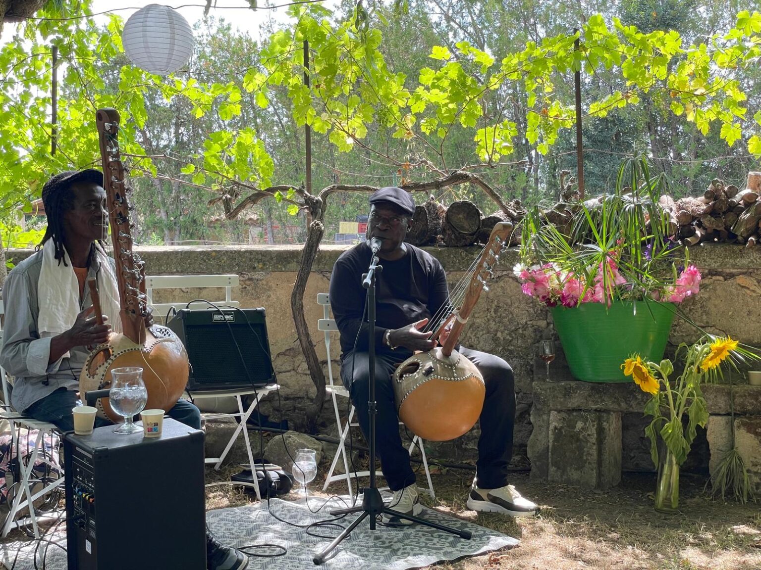 camping-a-la-ferme-la-folie-glamping-lagnes-gorde-1280b3ea-44e2-4bd1-93a0-c4a7010508b8-2