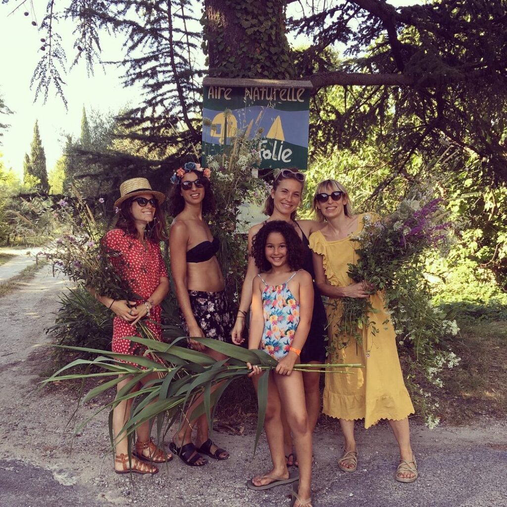 camping-a-la-ferme-la-folie-glamping-lagnes-gorde-987632a3-4d6c-43c7-812d-eda5379ba4fb-2